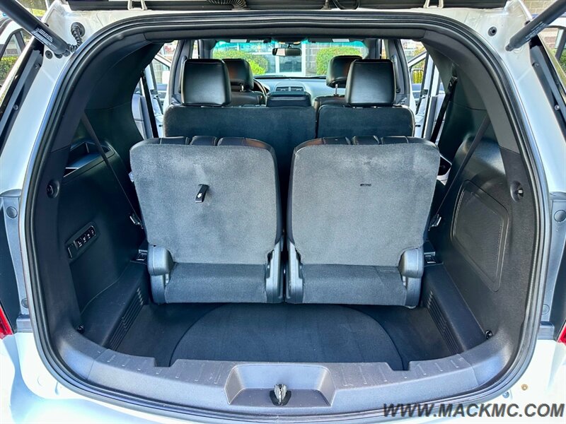 2012 Ford Explorer Limited 88K Low Miles Brand New Tires 3RD Row   - Photo 25 - Hillsboro, OR 97123