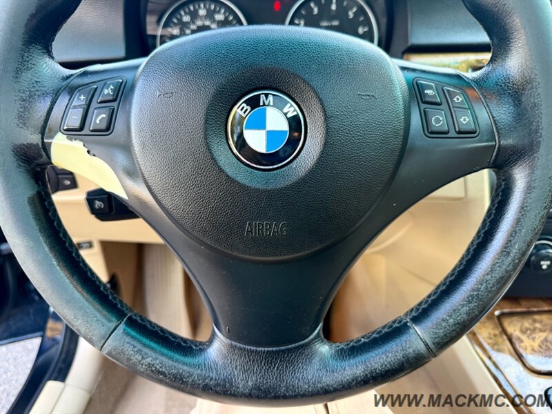 2006 BMW 330i Automatic Newer tires Keyless - Photo 11 - Hillsboro, OR 97123
