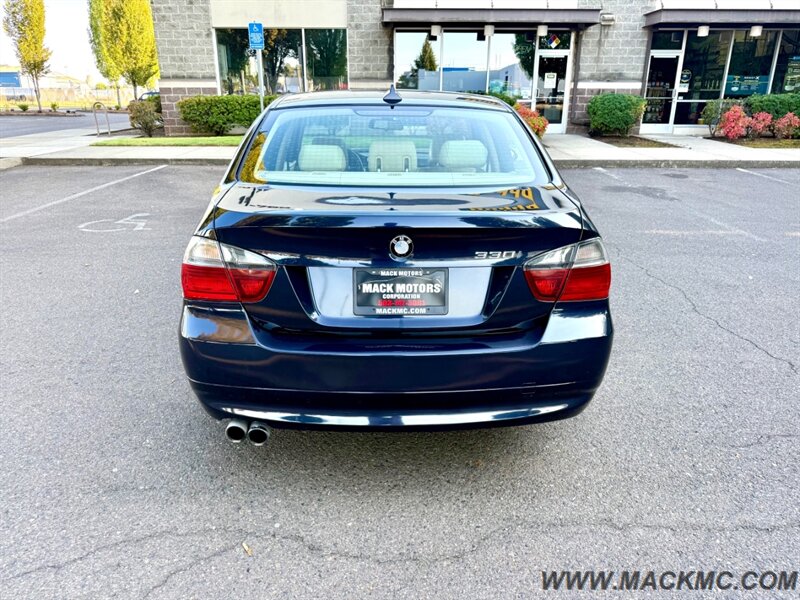 2006 BMW 330i Automatic Newer tires Keyless - Photo 8 - Hillsboro, OR 97123