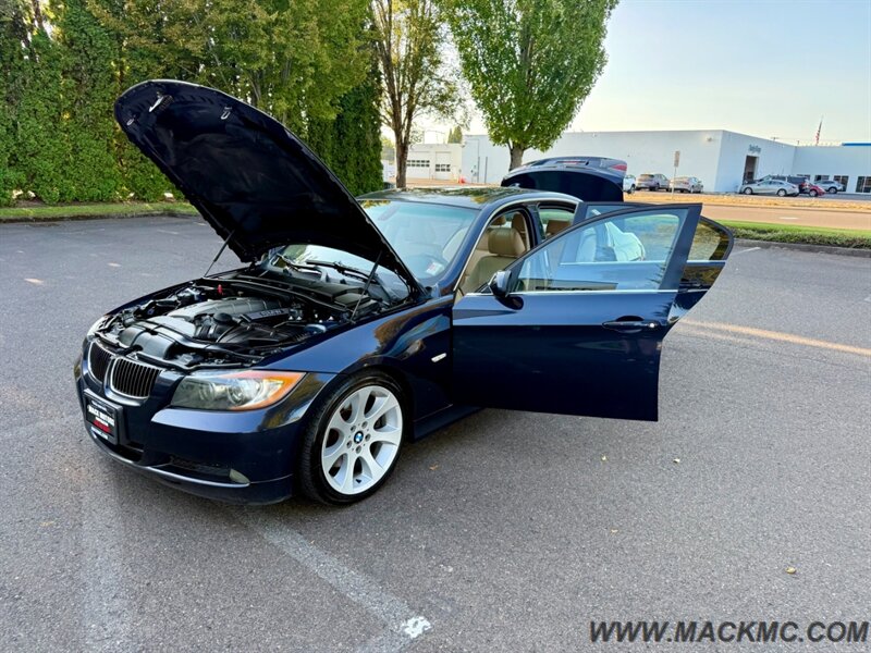 2006 BMW 330i Automatic Newer tires Keyless - Photo 23 - Hillsboro, OR 97123