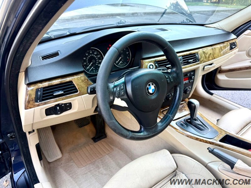 2006 BMW 330i Automatic Newer tires Keyless - Photo 10 - Hillsboro, OR 97123