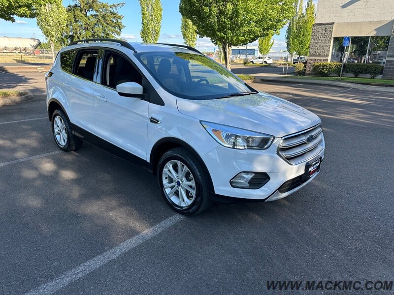 2018 Ford Escape SE AWD 1-Owner Back Up Camera 28-MPG - Photo 4 - Hillsboro, OR 97123