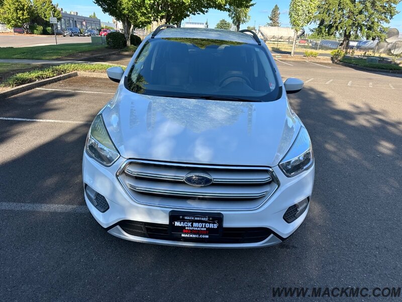 2018 Ford Escape SE AWD 1-Owner Back Up Camera 28-MPG - Photo 3 - Hillsboro, OR 97123