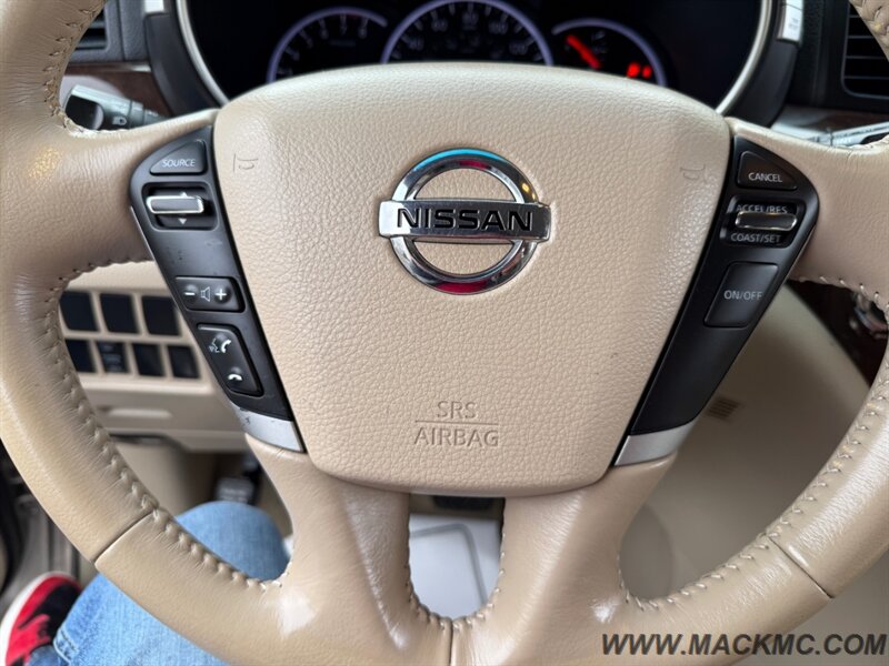 2012 Nissan Quest 3.5 SV 7-Passenger 2-owners Low Miles - Photo 14 - Hillsboro, OR 97123