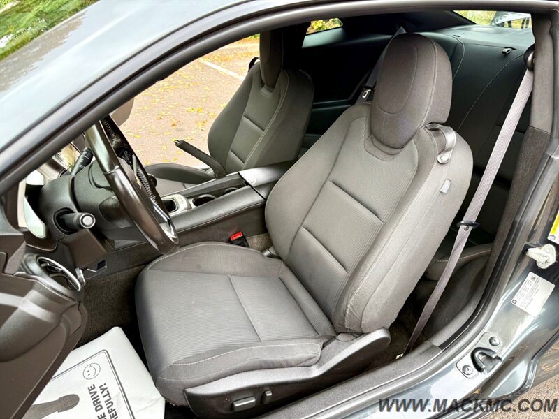 2012 Chevrolet Camaro LT RS 6-Speed Manual 28-MPG   - Photo 16 - Hillsboro, OR 97123