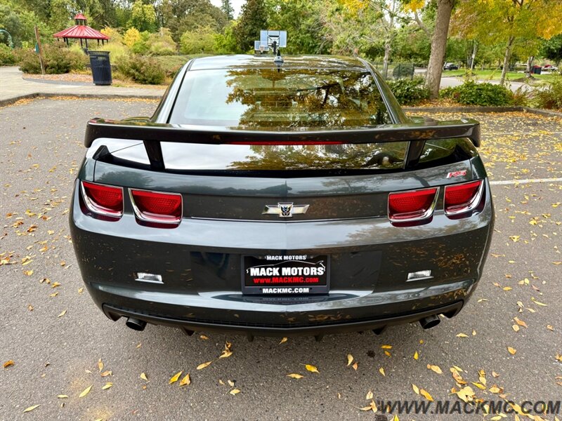 2012 Chevrolet Camaro LT RS 6-Speed Manual 28-MPG   - Photo 8 - Hillsboro, OR 97123