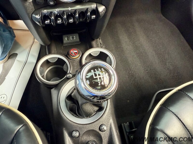 2014 MINI Clubman Cooper 6-Speed New Clutch 57K Low Miles - Photo 16 - Hillsboro, OR 97123