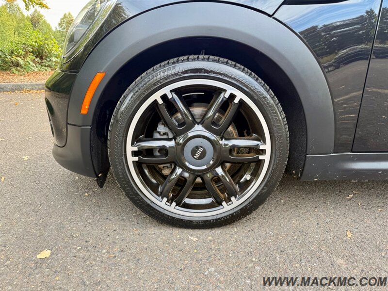 2014 MINI Clubman Cooper 6-Speed New Clutch 57K Low Miles - Photo 4 - Hillsboro, OR 97123