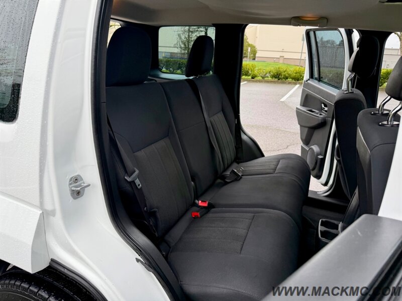 2012 Jeep Liberty Sport 4X4 93k Low Miles 21-MPG - Photo 16 - Hillsboro, OR 97123