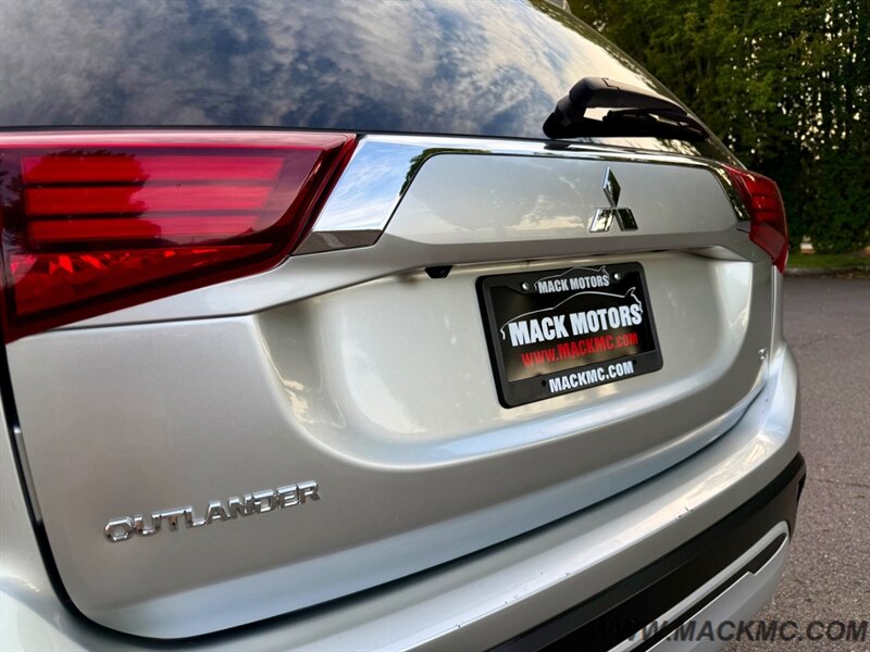 2020 Mitsubishi Outlander ES AWD 73K Low Miles Back Up Camera 29MPG   - Photo 10 - Hillsboro, OR 97123
