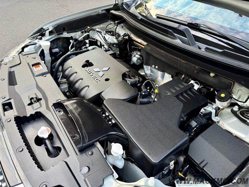 2020 Mitsubishi Outlander ES AWD 73K Low Miles Back Up Camera 29MPG   - Photo 24 - Hillsboro, OR 97123