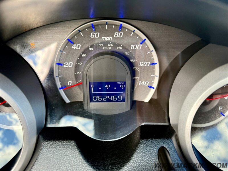 2013 Honda Fit Hatch Automatic 62K Low Miles 1-Owner - Photo 13 - Hillsboro, OR 97123