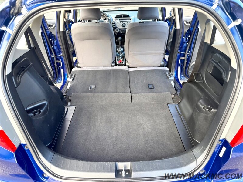 2013 Honda Fit Hatch Automatic 62K Low Miles 1-Owner - Photo 21 - Hillsboro, OR 97123