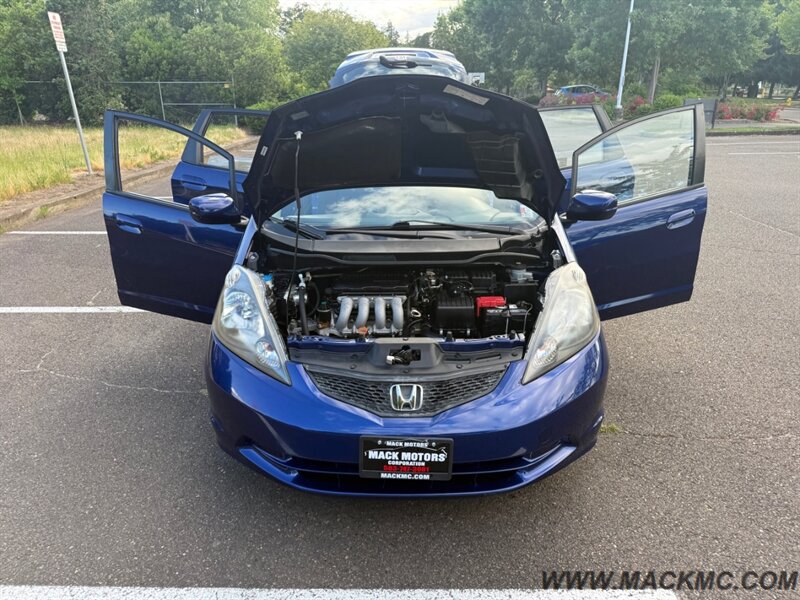 2013 Honda Fit Hatch Automatic 62K Low Miles 1-Owner - Photo 25 - Hillsboro, OR 97123