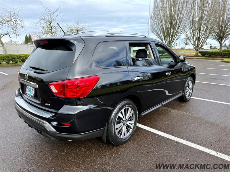 2017 Nissan Pathfinder S   - Photo 8 - Hillsboro, OR 97123
