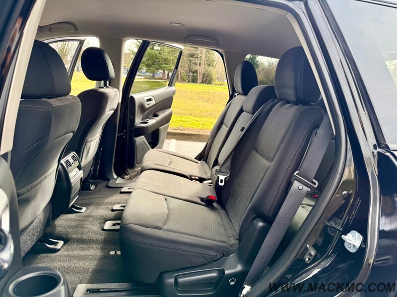 2017 Nissan Pathfinder S   - Photo 22 - Hillsboro, OR 97123