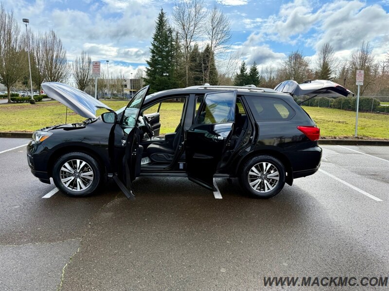 2017 Nissan Pathfinder S   - Photo 29 - Hillsboro, OR 97123