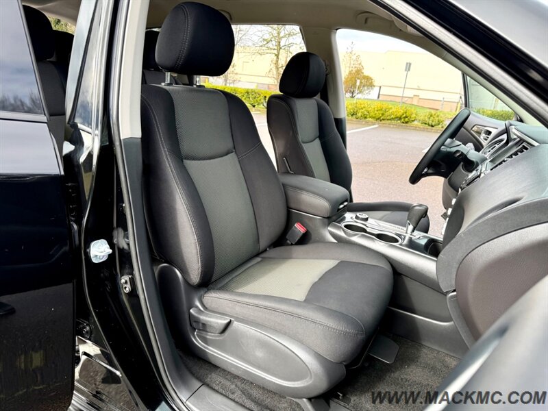 2017 Nissan Pathfinder S   - Photo 20 - Hillsboro, OR 97123