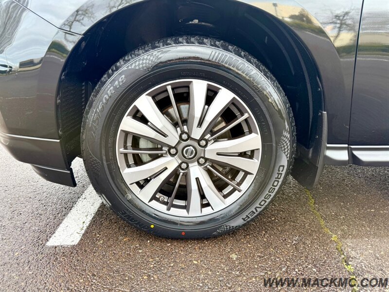 2017 Nissan Pathfinder S   - Photo 4 - Hillsboro, OR 97123