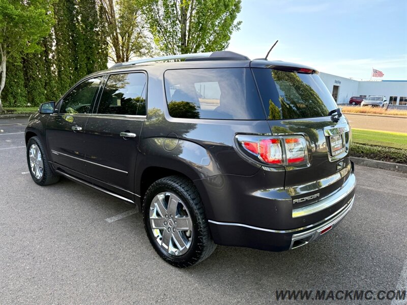 2016 GMC Acadia Denali Dual Roof 3RD Row Seat Back Up camera - Photo 8 - Hillsboro, OR 97123