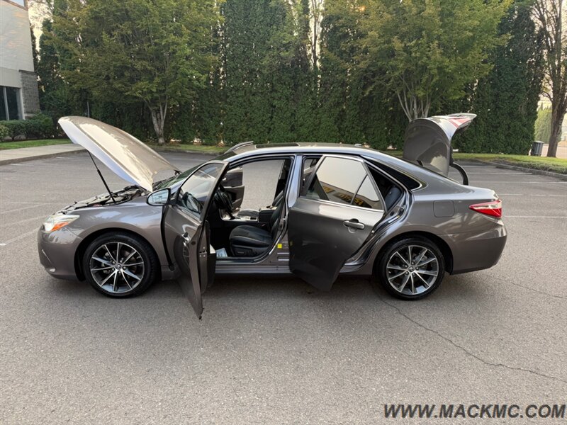 2015 Toyota Camry XSE 1-Owner Leather Moonroof Low Miles - Photo 23 - Hillsboro, OR 97123