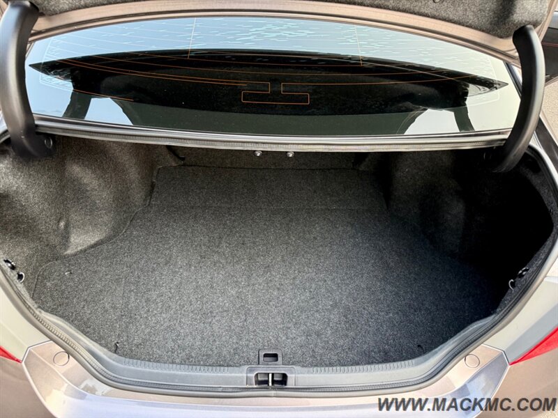 2015 Toyota Camry XSE 1-Owner Leather Moonroof Low Miles - Photo 20 - Hillsboro, OR 97123