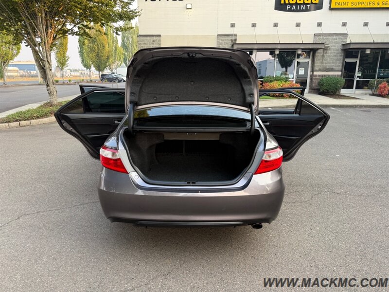 2015 Toyota Camry XSE 1-Owner Leather Moonroof Low Miles - Photo 25 - Hillsboro, OR 97123