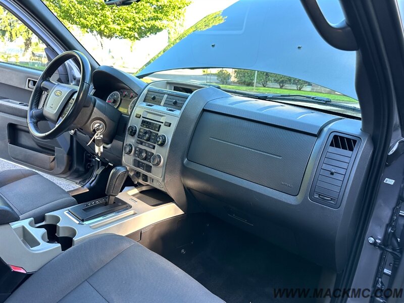 2012 Ford Escape XLT 92K Actual Low Miles 28-MPG - Photo 2 - Hillsboro, OR 97123