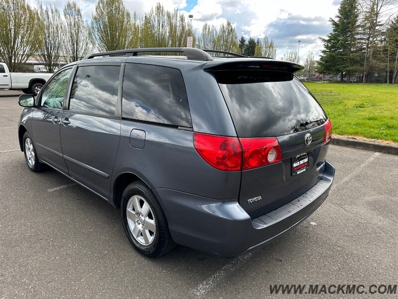 2006 Toyota Sienna LE 7 Passenger   - Photo 11 - Hillsboro, OR 97123