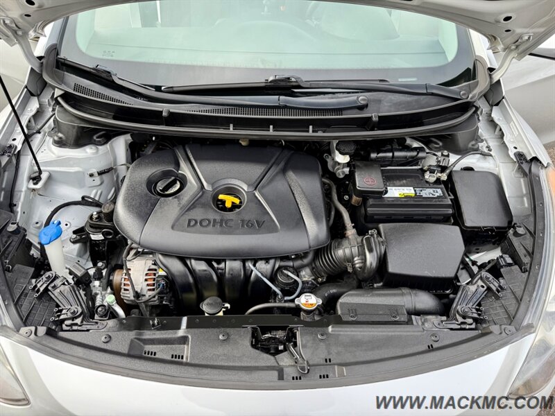 2013 Hyundai ELANTRA GT 6-Speed Manual 63K Low Miles 37-MPG - Photo 20 - Hillsboro, OR 97123