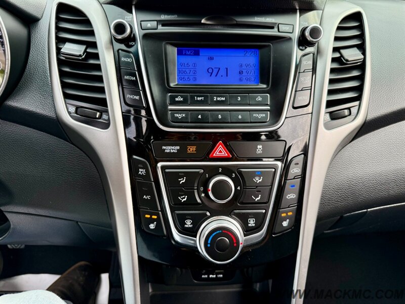 2013 Hyundai ELANTRA GT 6-Speed Manual 63K Low Miles 37-MPG - Photo 15 - Hillsboro, OR 97123