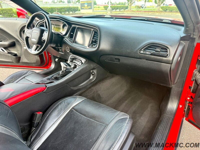 2015 Dodge Challenger SXT Plus Leather Back Up Camera Low Miles - Photo 2 - Hillsboro, OR 97123