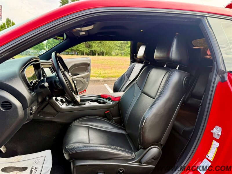 2015 Dodge Challenger SXT Plus Leather Back Up Camera Low Miles - Photo 17 - Hillsboro, OR 97123