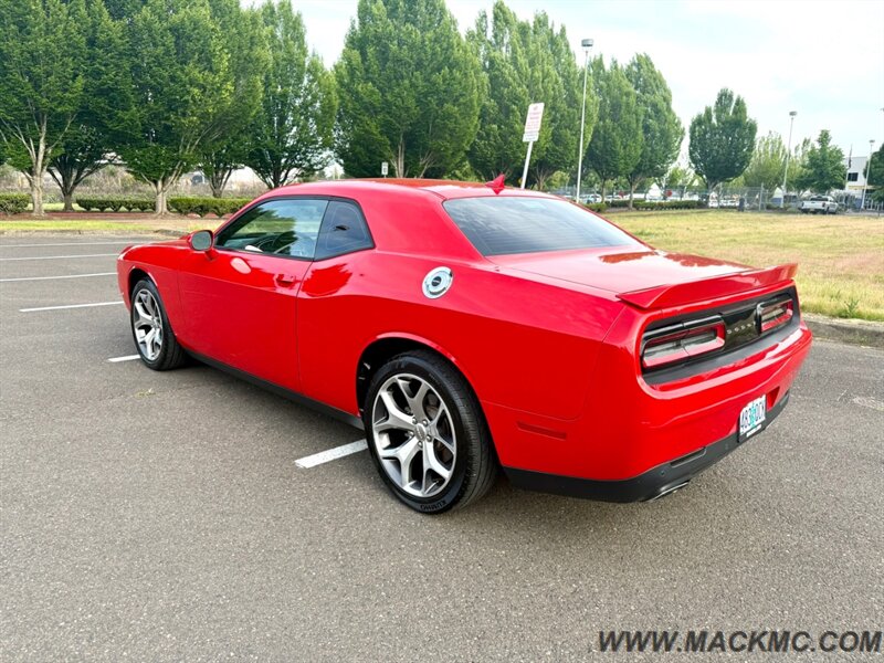 2015 Dodge Challenger SXT Plus Leather Back Up Camera Low Miles - Photo 8 - Hillsboro, OR 97123