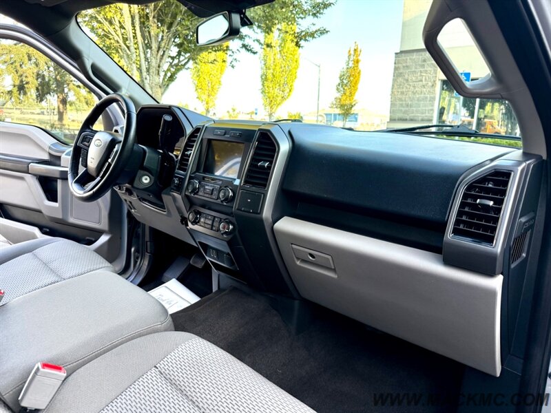 2020 Ford F-150 XLT Crew Cab Lifted 35's MT's Low Miles - Photo 2 - Hillsboro, OR 97123