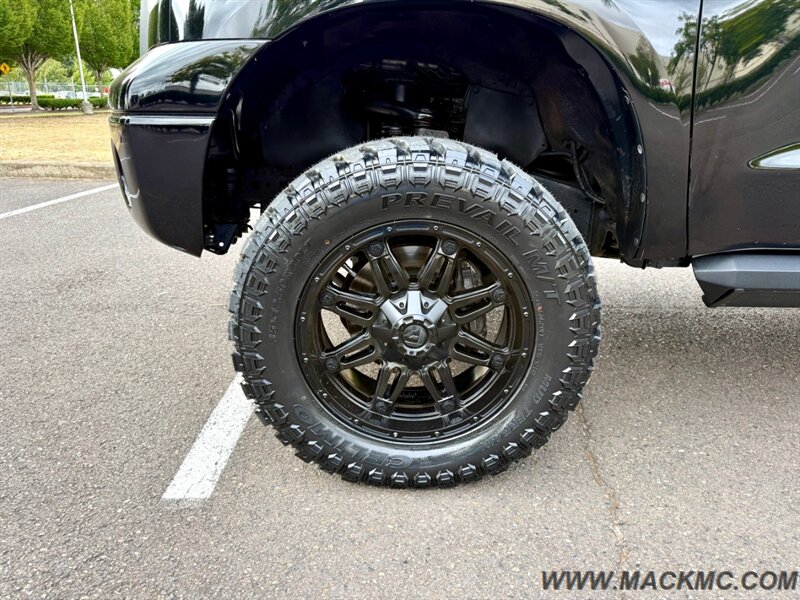 2010 Toyota Tundra Limited Lifted New Tires Blacked Out - Photo 3 - Hillsboro, OR 97123