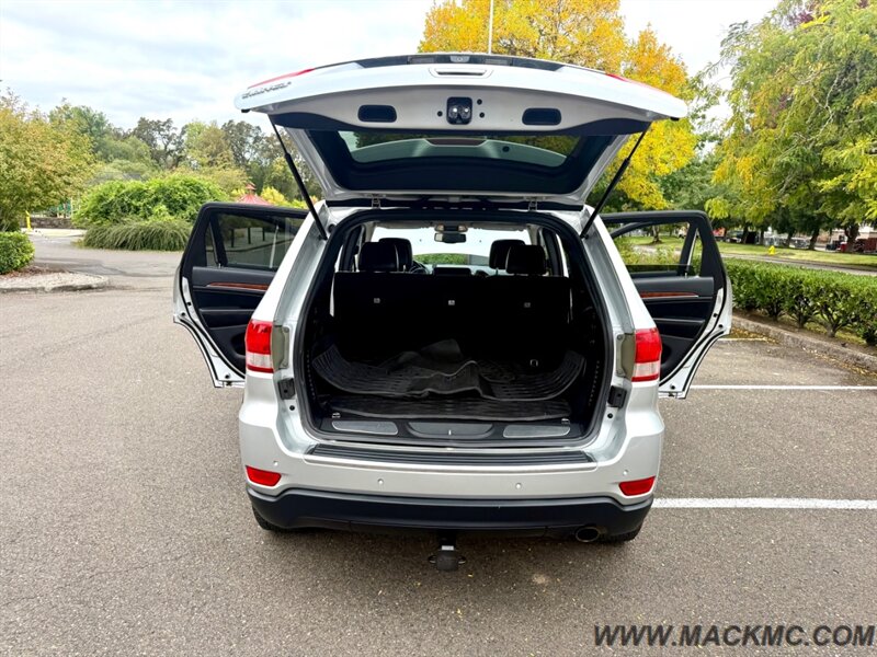 2011 Jeep Grand Cherokee Limited Pano Roof Leather Heated Seats 4X4   - Photo 26 - Hillsboro, OR 97123