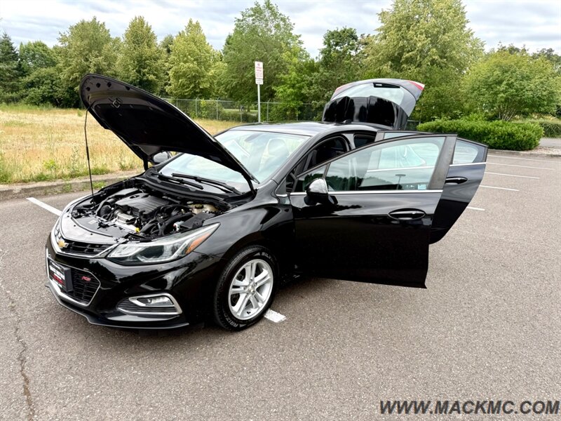 2017 Chevrolet Cruze LT Auto - Photo 24 - Hillsboro, OR 97123