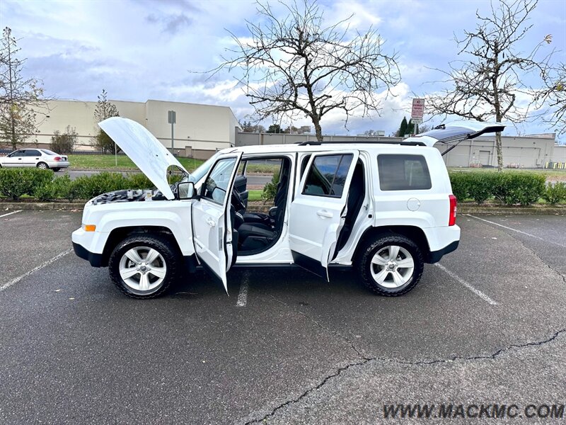 2016 Jeep Patriot Latitude 4x4 AWD Only 74K Low Miles   - Photo 26 - Hillsboro, OR 97123