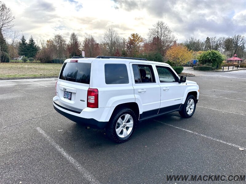 2016 Jeep Patriot Latitude 4x4 AWD Only 74K Low Miles   - Photo 7 - Hillsboro, OR 97123