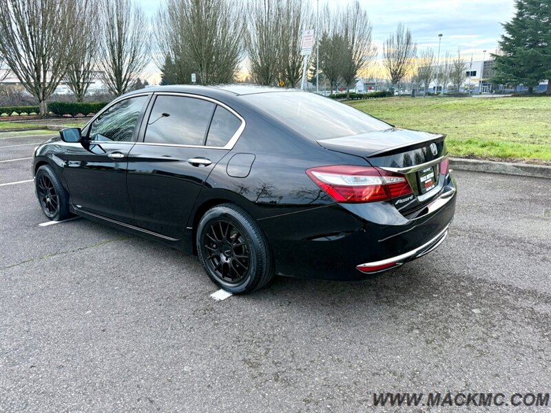 2016 Honda Accord Sport Triple Black Back Up Cam Heated Seats 35-MPG - Photo 9 - Hillsboro, OR 97123