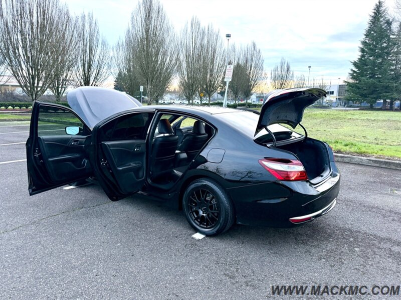 2016 Honda Accord Sport Triple Black Back Up Cam Heated Seats 35-MPG - Photo 25 - Hillsboro, OR 97123
