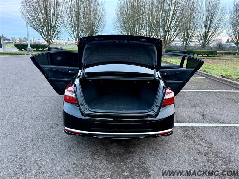 2016 Honda Accord Sport Triple Black Back Up Cam Heated Seats 35-MPG - Photo 24 - Hillsboro, OR 97123