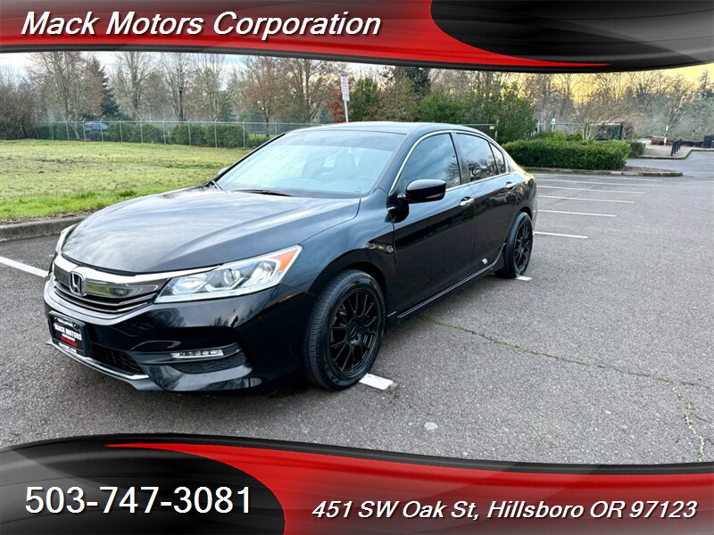 2016 Honda Accord Sport Triple Black Back Up Cam Heated Seats 35-MPG - Photo 1 - Hillsboro, OR 97123