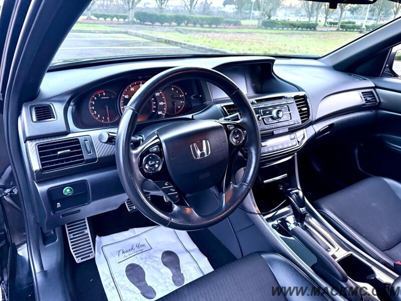 2016 Honda Accord Sport Triple Black Back Up Cam Heated Seats 35-MPG - Photo 11 - Hillsboro, OR 97123