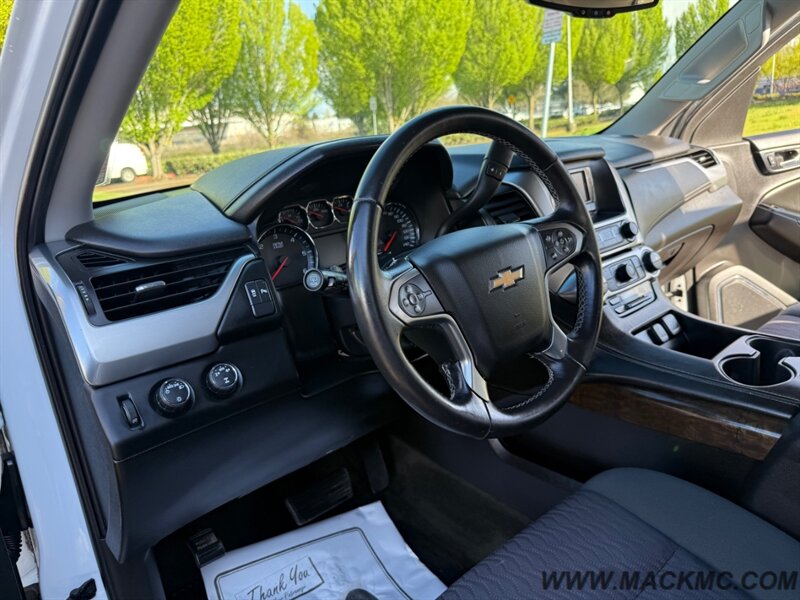 2015 Chevrolet Tahoe LS 3RD Row Seating 4x4   - Photo 10 - Hillsboro, OR 97123