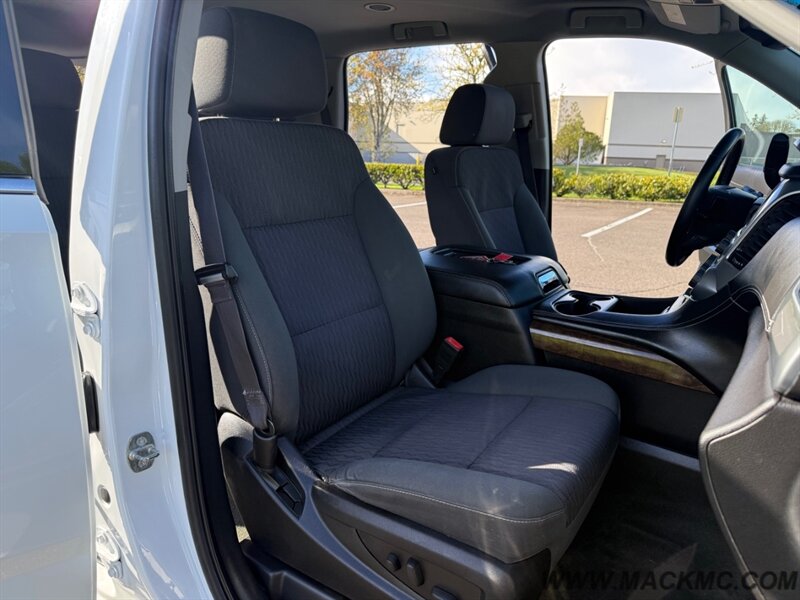 2015 Chevrolet Tahoe LS 3RD Row Seating 4x4   - Photo 17 - Hillsboro, OR 97123