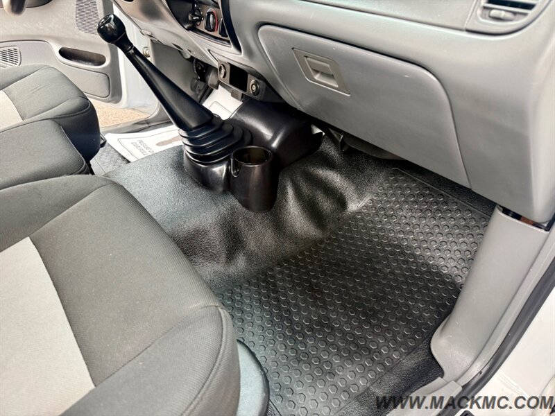 2011 Ford Ranger Sport 5-Speed Manual Transmission Low Miles 4.0 - Photo 16 - Hillsboro, OR 97123