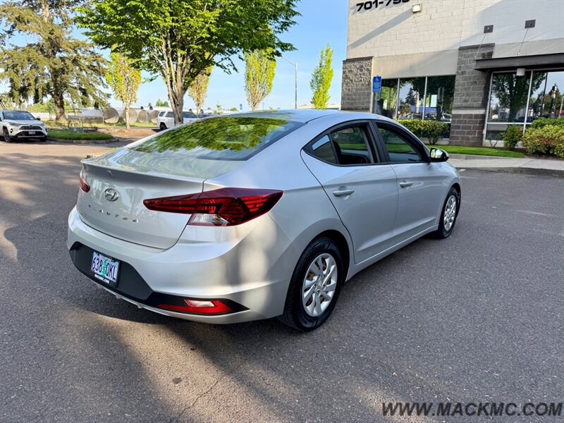 2019 Hyundai ELANTRA SE Back Up Camera 38-MPG   - Photo 7 - Hillsboro, OR 97123