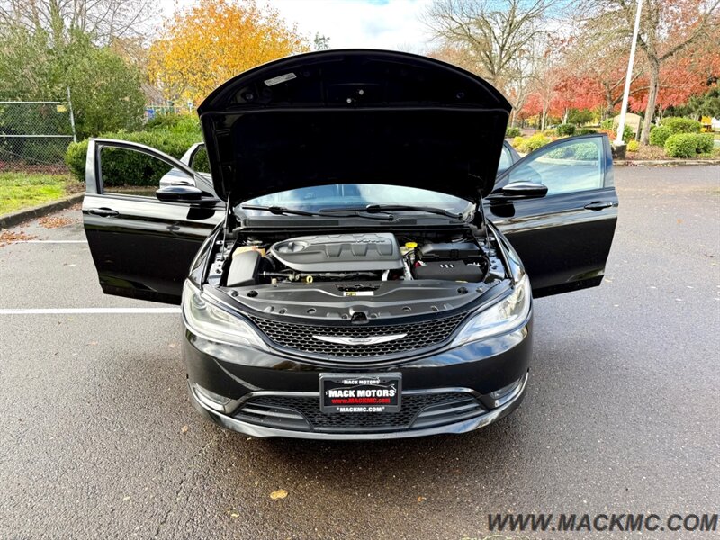 2016 Chrysler 200 S 72K Low Miles Loaded Pano Roof Back Up Cam - Photo 30 - Hillsboro, OR 97123
